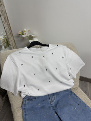 CAMISETA TACHUELAS
