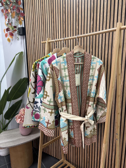 CHAQUETA BORDADA EXCLUSIVE 3