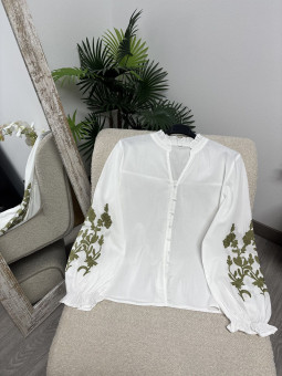 BLUSA BORDADA