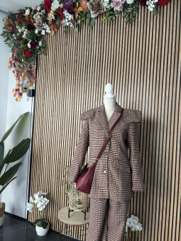 TRAJE TALLA M