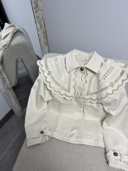 CHAQUETA BORDADA EXCLUSIVA