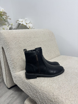 BOTAS NEGRAS