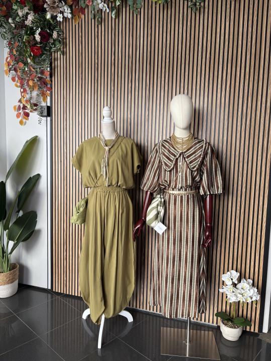 CONJUNTO DE FALDA RAYAS
