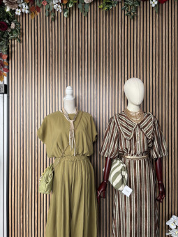 CONJUNTO DE FALDA RAYAS