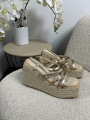 SANDALIAS DORADAS