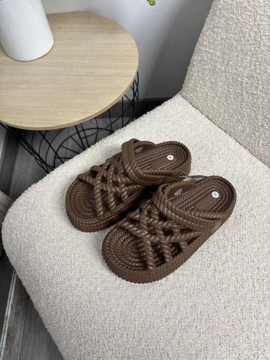 SANDALIAS VERANO MARRÓN