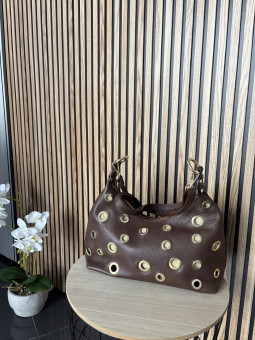 BOLSO PIEL TACHUELAS