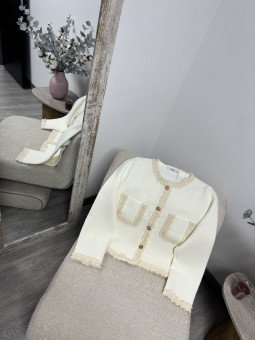 CHAQUETA BEYGE